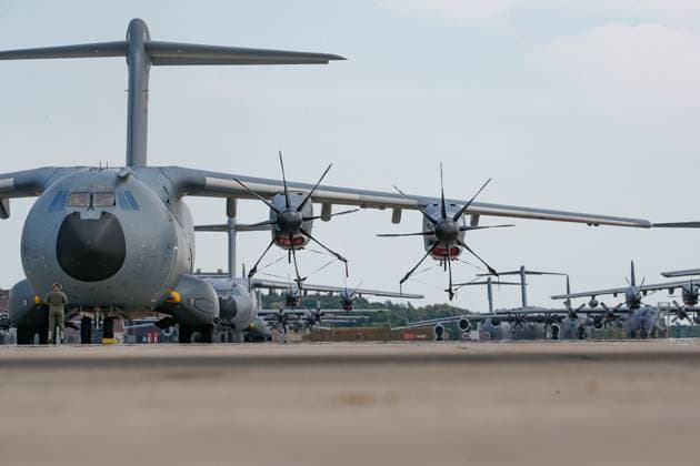 News Themen der Woche KW23 News Bilder des Tages Wunstorf, Fliegerhorst, Die Vorbereitungen für die Luftwaffen-Operation Air Defender laufen auf Hochtouren. Wunstorf in der Region Hannover wird zur logistischen Drehscheibe für die größte Luftübung seit Bestehen der NATO. Ein Airbus A400M der Luftwaffe der Bundeswehr *** Wunstorf, Air Base, Preparations for Operation Air Defender are in full swing Wunstorf in the Hanover region is becoming the logistical hub for the largest air exercise in NATOs history An Airbus A400M of the German Armed Forces Air Force