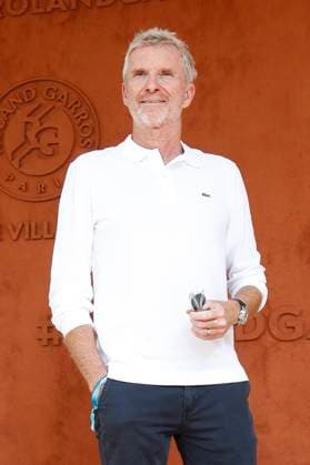 Denis Brogniart CELEBRITES : Roland-Garros 2023 - Paris - 06 06 2023 MichaelBaucher Panoramic 