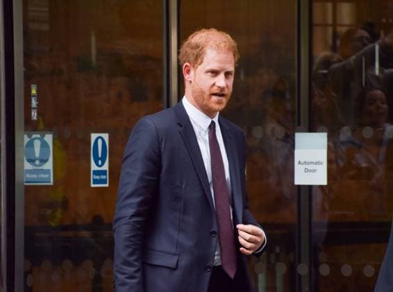 June 6, 2023, London, England, United Kingdom: PRINCE HARRY leaves the High Court, Rolls Building. Several high-profile people, including Prince Harry, have taken legal action against Mirror Group Newspapers over alleged unlawful information gathering, including phone hacking. London United Kingdom - ZUMAv130 20230606_zip_v130_009 Copyright: xVukxValcicx