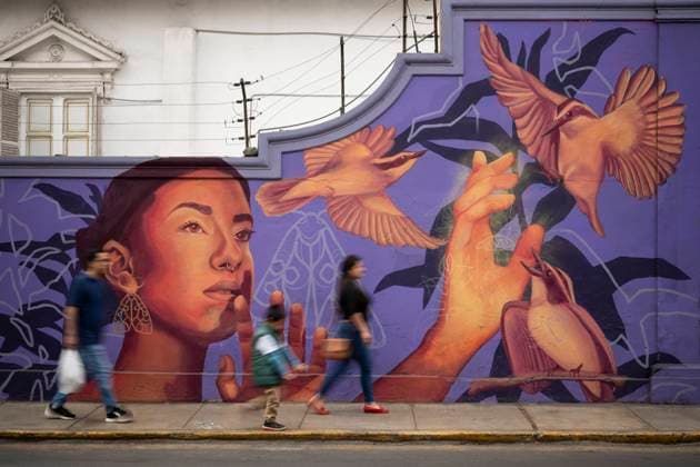 Wall mural, Lima, Peru, South America Copyright: BenxPipe 848-2638 Editorial Use Only