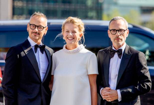 Entertainment Themen der Woche KW23 Entertainment Bilder des Tages 10-06-2023 Amsterdam Princess Mabel with Viktor and Rolf during the 31st edition of the Amsterdamdiner 2023, a charity event to raise money fort he Aids foundation, at the AFAS Live in Amsterdam. Â  Copyright: xPPEx