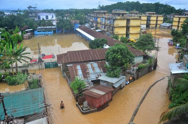 News Themen der Woche KW23 News Bilder des Tages Flood After Heavy Rain In Dimapur, India View of flooded area in SM Colony after a heavy monsoon rainfall in Dimapur, India north eastern state of Nagaland on Sunday, 11 June 2023. The Monsoon which usually hits the South East Asia region from early June and continues until September cause massive flood disaster in the country every year. Dimapur India  Copyright: xCaisiixMaox originalFilename: mao-notitle230611_npR0Y.jpg