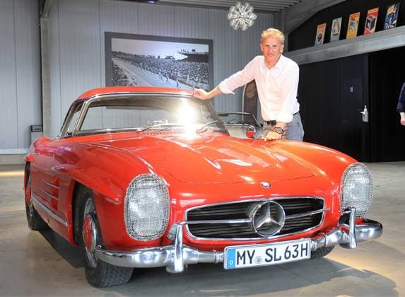 Bilder des Jahres 2023, Entertainment June 06 Entertainment Themen der Woche KW24 Entertainment Bilder des Tages Muelheim-Kaerlich Ralph Grieser enttarnt gefaelschten Millionen-Mercedes, 12.06.23 Ralph Grieser enttarnt gefaelschten Millionen-Mercedes, 12.06.23, *** Muelheim Kaerlich Ralph Grieser exposes fake million Mercedes, 12 06 23 Ralph Grieser exposes fake million Mercedes, 12 06 23, Copyright: xJoergxNiebergall Eibner-Pressefox EP_JNL