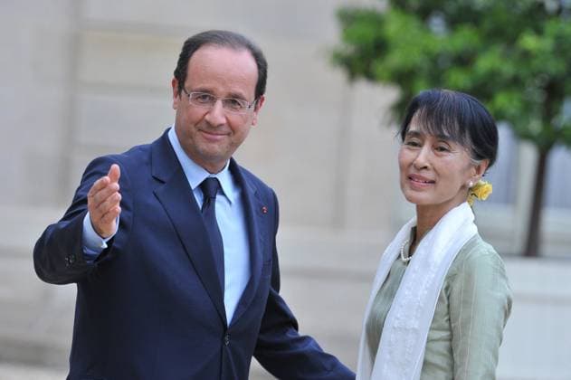 Aung San Suu Kyi Detained By Military File photo - French President Francois Hollande receives Myanmar pro-democracy leader Aung San Suu Kyi upon her arrival at the Elysee presidential Palace in Paris, France on June 26, 2012, for a meeting, as part of her four days visit in France. Myanmar s powerful military has taken control of the country in a coup and declared a state of emergency, following the detention of Aung San Suu Kyi and other senior government leaders in early morning raids Monday. Photo by Christophe Guibbaud ABACAPRESS.COM Paris France  Copyright: xGuibbaudxChristophe ABACAx 754668_010 GuibbaudxChristophe ABACAx 754668_010