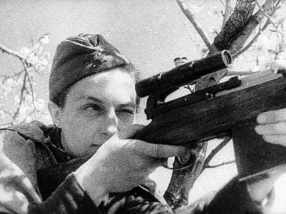 PAVLYUCHENKO SNIPER WWII 63909 01.04.1942 Sniper Lyudmila Pavlyuchenko providing aimed fire. Vladislav Sputnik Sevastopol Republic of Crimea Russia  Copyright: xVladislavx