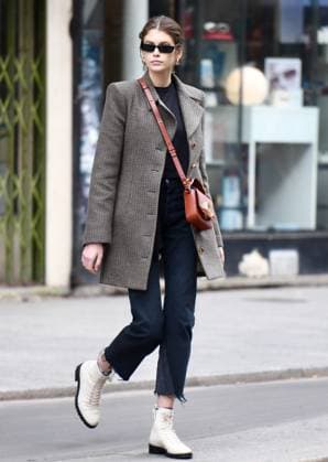 Kaia Gerber Out And About - Paris Kaia Gerber leaves a Brazilian restaurant in Paris with a friend during the Paris Fashion Week, France on February 28, 2019. Photo by ABACAPRESS.COM Paris France  Copyright: xABACAx 672580_009 ABACAx 672580_009