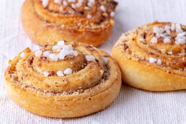 schwedische Kanelbullar schwedische Kanelbullar Copyright: xZoonar.com BerndxJuergensx 13190663