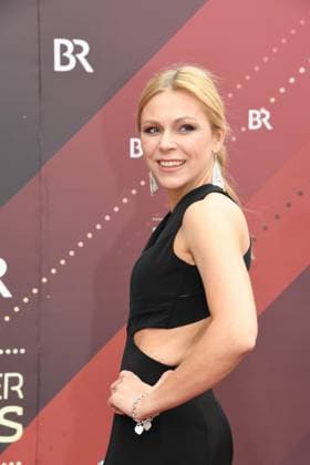 Anna Evelina Verleihung des Bayerischen Filmpreis 22 Ehrung, Auszeichnung, Preis Prinzregenten Theater München 16. Juni 2023