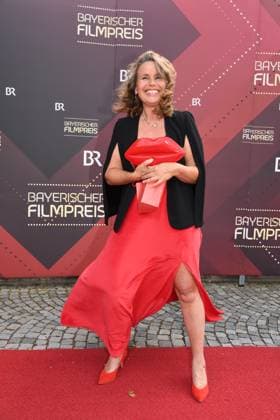 Marie Theres Relin Verleihung des Bayerischen Filmpreis 22 Ehrung, Auszeichnung, Preis Prinzregenten Theater München 16. Juni 2023