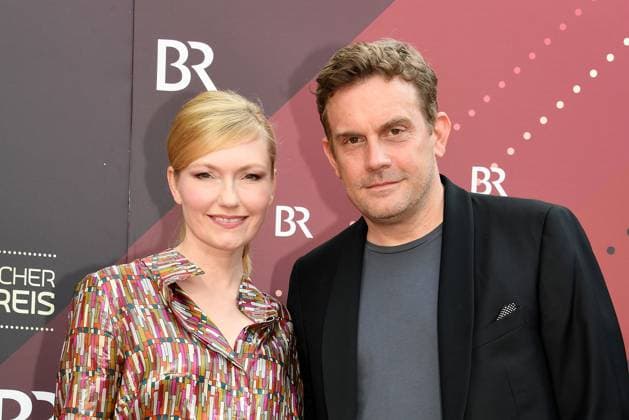 Johanna Christine Gehlen und Sebastian Bezzel bei der Verleihung Bayerischer Filmpreis am 16.06.2023 im Prinzregententheater in Muenchen Bayerischer Filmpreis 2023 in Muenchen