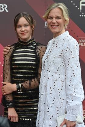 v.li:Rosalie Darchinger and Katharina Schwarz. Roter Teppich,Red Carpet,Bayerischer Filmpreis 2023 am 16.06.2023 im Prinzregententheater in Muenchen.