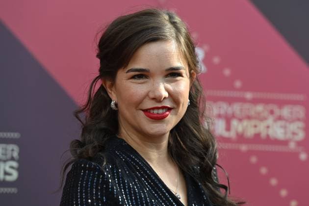 Annika PREIL (Schauspielerin), Einzelbild,angeschnittenes Einzelmotiv,Portraet,Portrait,Porträt. Roter Teppich,Red Carpet,Bayerischer Filmpreis 2023 am 16.06.2023 im Prinzregententheater in Muenchen.