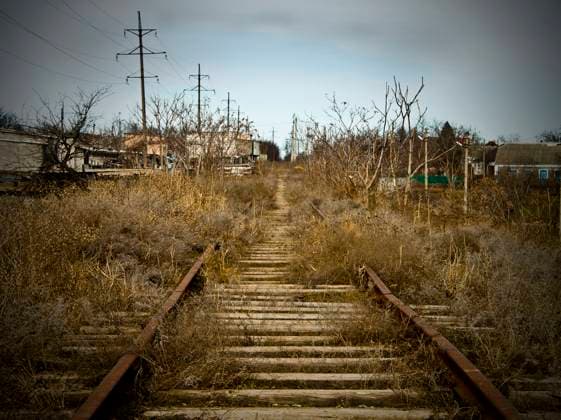 Abandoned railroad tracks Copyright: xNicolayxkokaryevx xDesignxPicsx , 31589162 Copyright: JarekxSochajx xDesignxPics 31589162 !ACHTUNG AUFNAHMEDATUM GESCHÄTZT! RECORD DATE NOT STATED