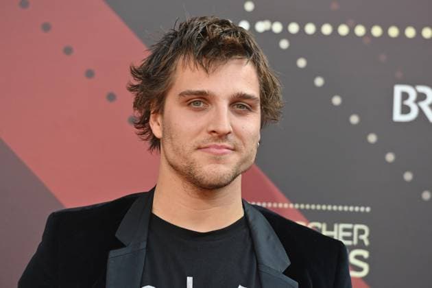 Jonas DASSLER (Schauspieler) Einzelbild,angeschnittenes Einzelmotiv,Portraet,Portrait,Porträt Roter Teppich,Red Carpet,Bayerischer Filmpreis 2023 am 16.06.2023 im Prinzregententheater in Muenchen.