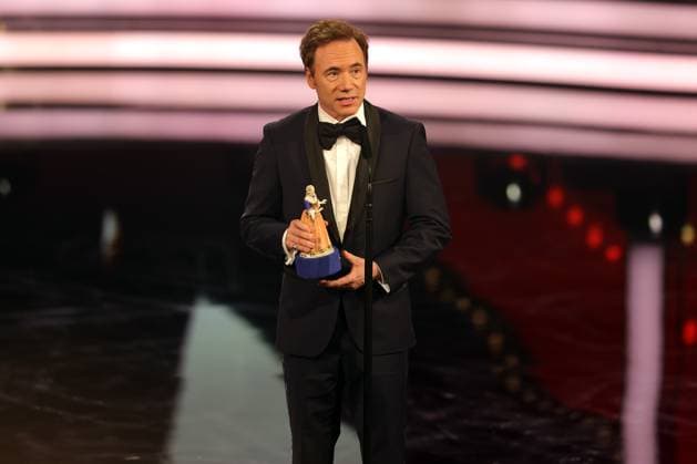 Michael Bully Herbig Verleihung Bayerischer Filmpreis 2022 Ehrenpreisträger Michael Bully Herbig während seiner Dankesrede. Verleihung des 44. Bayerischen Filmpreises 2022 am 16.06.2023 im Münchner Prinzregententheater. München, Bayern, Deutschland.