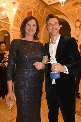 Ilse Aigner und Florian David Fitz Verleihung des Bayerischen Filmpreis 22 Ehrung, Preis, Auszeichnung Party München 16. Juni 2023