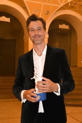 Florian David Fitz Verleihung des Bayerischen Filmpreis 22 Ehrung, Preis, Auszeichnung Party München 16. Juni 2023