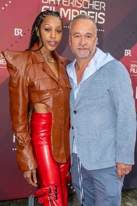 Jazz Amina und Thomas Darchinger bei der Verleihung des 44. Bayerischen Filmpreises 2022 im Prinzregententheater. München, 16.06.2023
