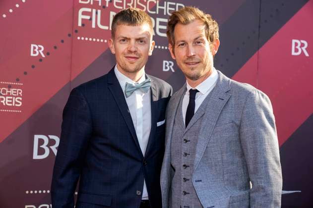 Ferdinand Hofer und Stefan Murr bei der Verleihung des 44. Bayerischen Filmpreises 2022 im Prinzregententheater. München, 16.06.2023