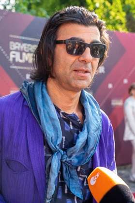 Fatih Akin bei der Verleihung des 44. Bayerischen Filmpreises 2022 im Prinzregententheater. München, 16.06.2023