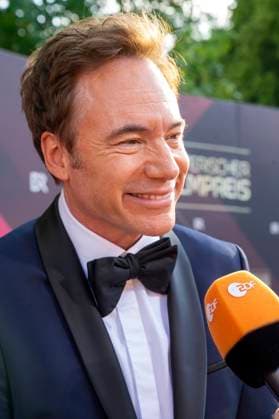 Michael Bully Herbig bei der Verleihung des 44. Bayerischen Filmpreises 2022 im Prinzregententheater. München, 16.06.2023