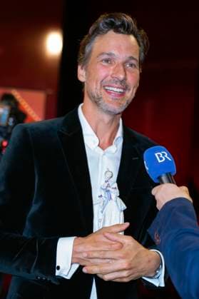Florian David Fitz bei der Verleihung des 44. Bayerischen Filmpreises 2022 im Prinzregententheater. München, 16.06.2023