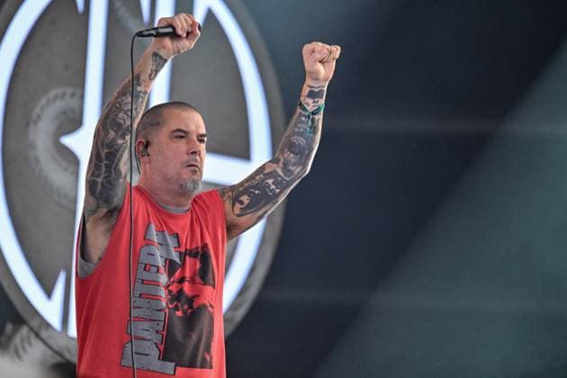 Entertainment Themen der Woche KW24 Entertainment Bilder des Tages Hellfest Festival Pantera Pantera performing live on stage during Hellfest Open Air Festival in Clisson, France on June 18, 2023. Photo by Julien Reynaud APS-Medias ABACAPRESS.COM Clisson France  Copyright: xReynaudxJulien APS-Medias ABACAx 857415_009 ReynaudxJulien APS-Medias ABACAx 857415_009