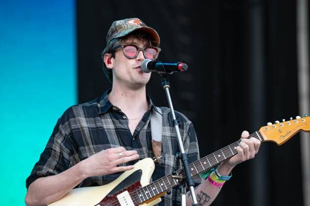 June 18, 2023, Manchester, Tennessee, United States: Jake Luppen with Hippo Campus performs on Day 4 of the 2023 Bonnaroo Music & Arts Festival on June 18, 2023 in Manchester, Tennessee. Manchester United States - ZUMAs181 20230618_zea_s181_055 Copyright: xDarrenxEaglesx