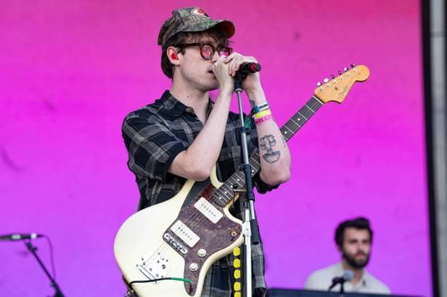 June 18, 2023, Manchester, Tennessee, United States: Jake Luppen with Hippo Campus perform on Day 4 of the 2023 Bonnaroo Music & Arts Festival on June 18, 2023 in Manchester, Tennessee. Manchester United States - ZUMAs181 20230618_zea_s181_065 Copyright: xDarrenxEaglesx