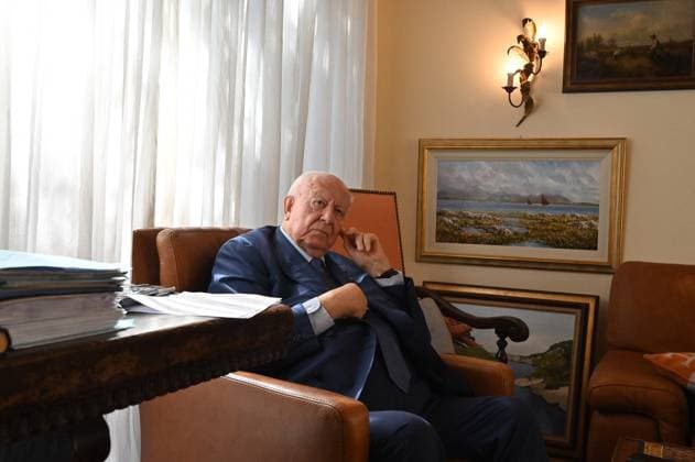 Jean-Claude Gaudin Portrait - Marseille Former mayor of Marseille Jean-Claude Gaudin photographed on March 16, 2021 in Marseille, France. Photo by Elodie Gregoire ABACAPRESS.COM Marseille France  Copyright: xGregoirexElodie ABACAx 763607_006 GregoirexElodie ABACAx 763607_006