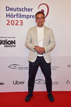 21. Deutscher HörfilmPreis 2023 Jan Sosniok Ankunft, zum 21. Deutscher HörfilmPreis 2023 in Berlin am 18.06.2023