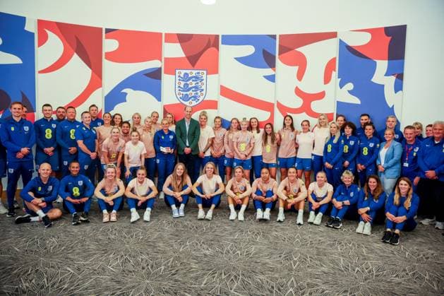 Britain s Prince William visits England Women s football team in Burton upon Trent Britain s Prince William, the Prince of Wales and President of The Football Association, pose with the England Women s team as he visits the national football centre at St. George s Park to wish them luck ahead of the 2023 FIFA Women s World Cup, in Burton upon Trent, Britain June 20, 2023., Credit:PHIL NOBLE Avalon UNITED KINGDOM, BURTON UPON TRENT  Copyright: xPHILxNOBLEx xAvalonx 0784436386