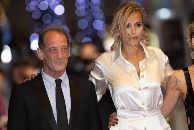 Cannes - Titane Screening Agathe Rousselle, Julia Ducournau and Vincent Lindon attend the Titane screening during the 74th annual Cannes Film Festival on July 13, 2021 in Cannes, France. Photo by Shootpix ABACAPRESS.COM Cannes France  Copyright: xShootpix ABACAx 772868_042 Shootpix ABACAx 772868_042