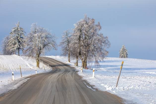 winter landscape with road in highland winter highland landscape, Forest, and road to Jihlava city, trees covered with snow and frost, Europe, Vysocina, Czech Republic Copyright: xZoonar.com ArtushxFotox 16823988