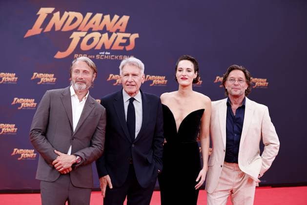 Bilder des Jahres 2023, Entertainment June 06 Entertainment Themen der Woche KW25 Entertainment Bilder des Tages Mads Mikkelsen, Harrison Ford, Phoebe Waller-Bridge und Thomas Kretschmann bei der Indiana Jones und das Rad des Schicksals Premiere am 22.06.2023 in Berlin Indiana Jones Filmpremiere in Berlin mit Harrison Ford *** Mads Mikkelsen, Harrison Ford, Phoebe Waller Bridge and Thomas Kretschmann at the Indiana Jones and the Wheel of Destiny premiere on 22 06 2023 in Berlin Indiana Jones movie premiere in Berlin with Harrison Ford