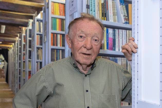 Fotoshootings der letzten Wochen Der deutsche Schauspieler, Regisseur und Theaterintendant Peter Sodann (geb. 1.Juni 1936 in Meißen. Er wurde unter anderem bekannt für seine Rolle als Tatort-Kommissar Bruno Ehrlicher, den er zwischen 1992 und 2007 spielte. Aufgenommen in der Peter-Sodann-Bibliothek Staucha. Exklusiv- *** The German actor, director and theater director Peter Sodann born June 1, 1936 in Meissen He became known among other things for his role as Tatort Commissioner Bruno Ehrlicher, which he played between 1992 and 2007 Recorded in the Peter Sodann Library Staucha Exclusive