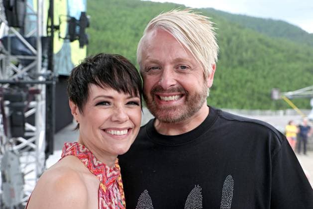 ORF Wenn die Musi spielt . Sängerin Francine Jordi und Sänger Ross Antony am Rande von Proben zum Musik Open Air Wenn die Musi spielt am 23.06.2023 in Bad Kleinkirchheim. 20230623SBK0074