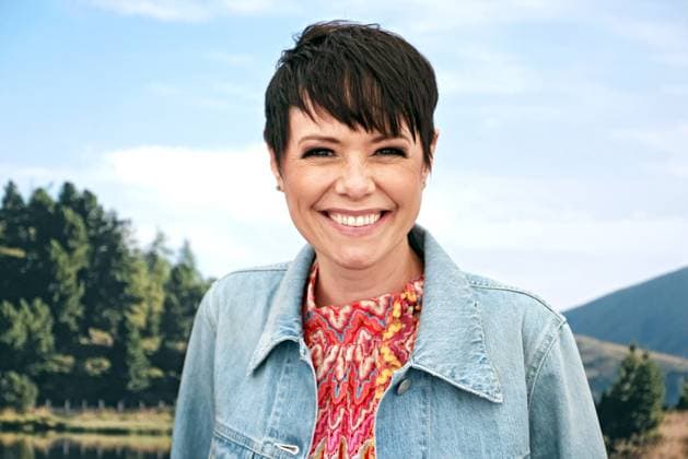 ORF Wenn die Musi spielt . Sängerin Francine Jordi am Rande von Proben zum Musik Open Air Wenn die Musi spielt am 23.06.2023 in Bad Kleinkirchheim. 20230623SBK0029