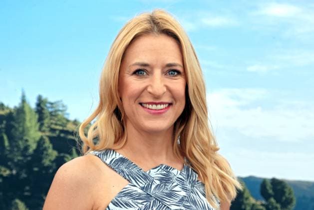 ORF Wenn die Musi spielt . Sängerin Stefanie Hertel am Rande von Proben zum Musik Open Air Wenn die Musi spielt am 23.06.2023 in Bad Kleinkirchheim. 20230623SBK0016
