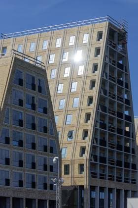 Creative Highlights World Kopenhagen, Hafen, Papierinsel, moderne Wohnbauten, COBE Architects 2023 Copenhagen, Harbour, Paper Island, Modern Housing Development, COBE Architects 2023 *** Copenhagen, Harbour, Paper Island, Modern Housing Development, COBE Architects 2023 Copenhagen, Harbour, Paper Island, Modern Housing Development, COBE Architects 2023