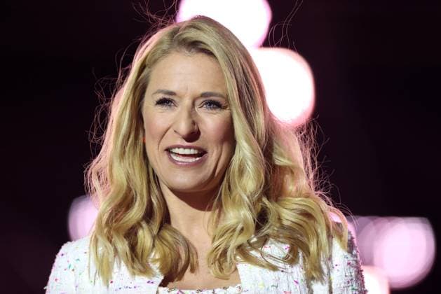 ORF Wenn die Musi spielt . Sängerin Stefanie Hertel wärhend Proben zum Musik Open Air Wenn die Musi spielt am 23.06.2023 in Bad Kleinkirchheim. 20230623SBK0132