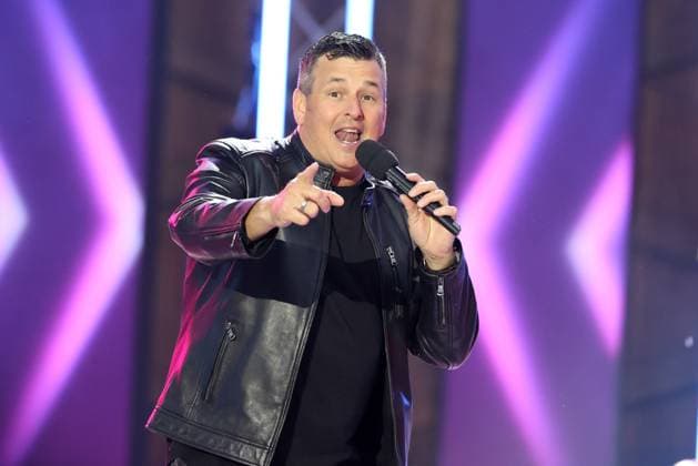 ORF Wenn die Musi spielt . Sänger Marc Pircher wärhend Proben zum Musik Open Air Wenn die Musi spielt am 23.06.2023 in Bad Kleinkirchheim. 20230623SBK0217