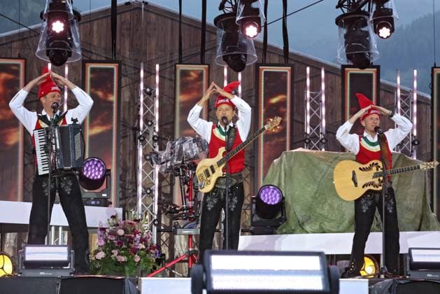 ORF Wenn die Musi spielt . Die Jungen Zillertaler wärhend Proben zum Musik Open Air Wenn die Musi spielt am 23.06.2023 in Bad Kleinkirchheim. 20230623SBK0230