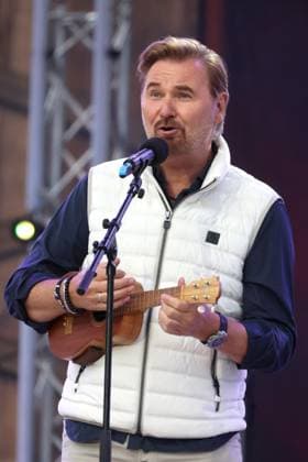ORF Wenn die Musi spielt . Sänger Nik P. wärhend Proben zum Musik Open Air Wenn die Musi spielt am 23.06.2023 in Bad Kleinkirchheim. 20230623SBK0298