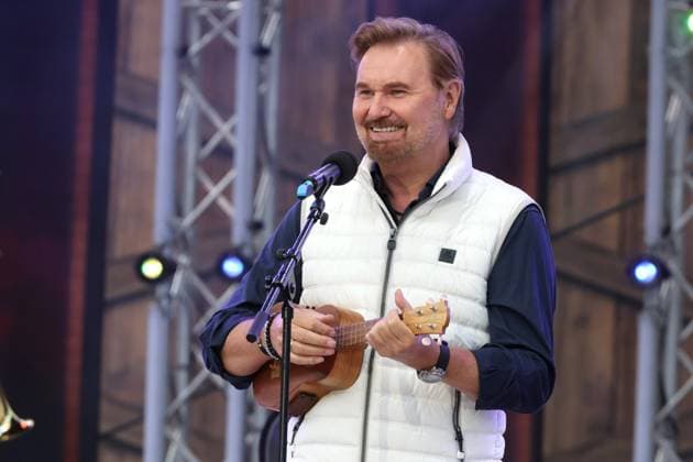 ORF Wenn die Musi spielt . Sänger Nik P. wärhend Proben zum Musik Open Air Wenn die Musi spielt am 23.06.2023 in Bad Kleinkirchheim. 20230623SBK0304