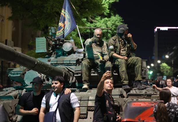 RUSSIA, ROSTOV-ON-DON - JUNE 24, 2023: PMC Wagner fighters are seen in a street. Erik Romanenko TASS  60050374