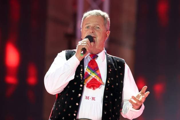 ORF Wenn die Musi spielt . Sänger Norbert Rier ( Kastelruther Spatzen ) wärhend Proben zum Musik Open Air Wenn die Musi spielt am 23.06.2023 in Bad Kleinkirchheim. 20230623SBK0151