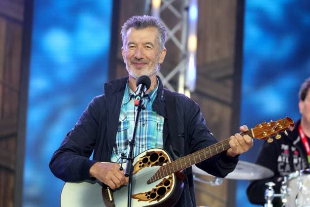 ORF Wenn die Musi spielt . Sänger Oswald Sattler wärhend Proben zum Musik Open Air Wenn die Musi spielt am 23.06.2023 in Bad Kleinkirchheim. 20230623SBK0363