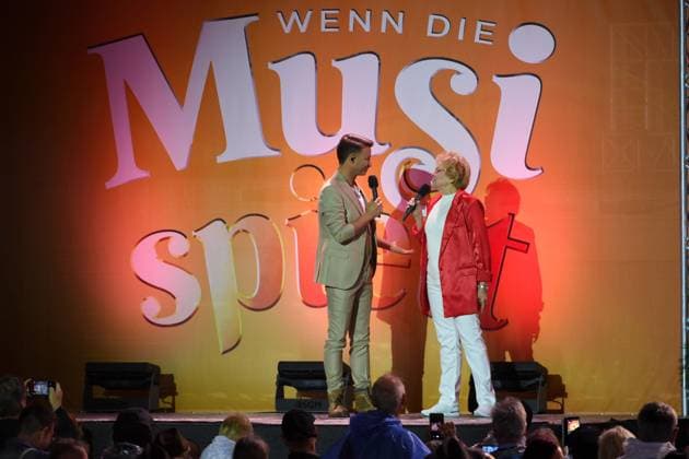 24.06.2023 - Bad Kleinkirchheim St. Oswald am Hoferriegel in Österreich (AUT) - Wenn die Musi spielt Open Air 2023 - Marco Ventre und Peggy March,