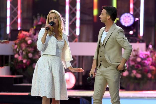 24.06.2023 - Bad Kleinkirchheim St. Oswald am Hoferriegel in Österreich (AUT) - Wenn die Musi spielt Open Air 2023 - Stefanie Hertel und Marco Ventre,